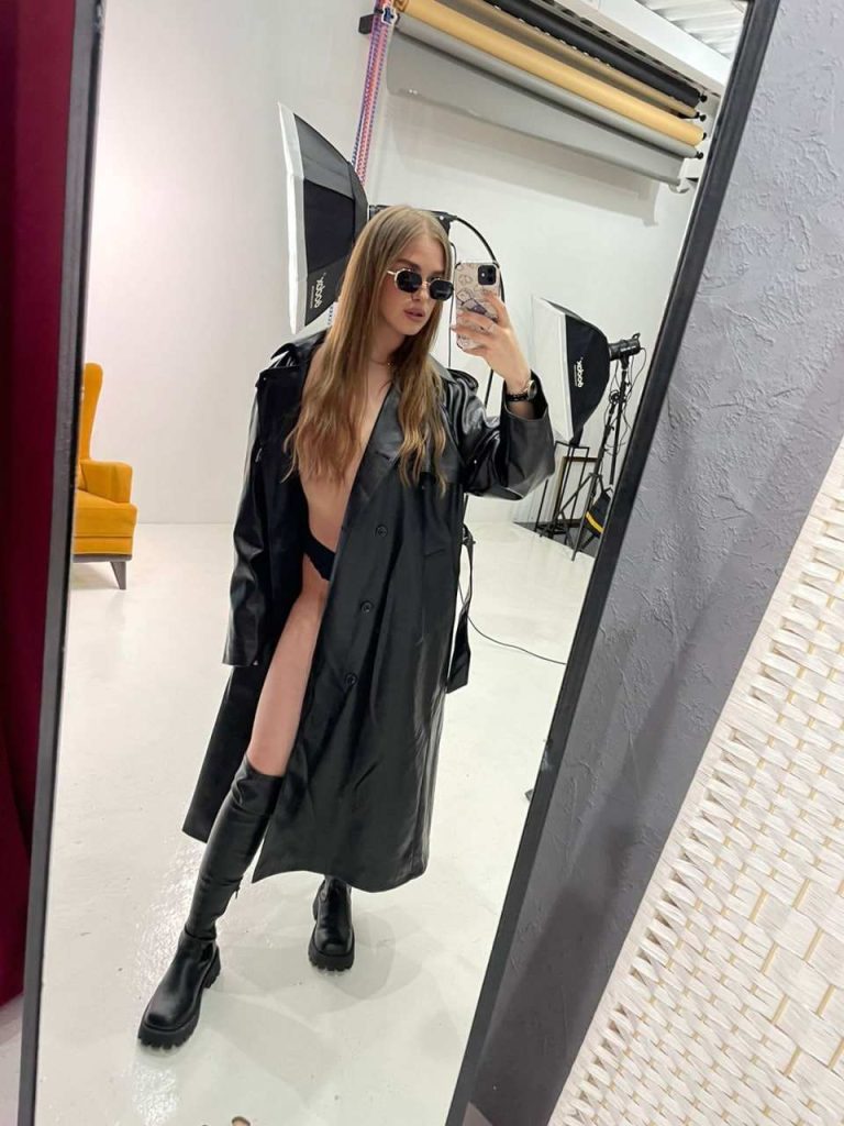 Эскортница Амилина